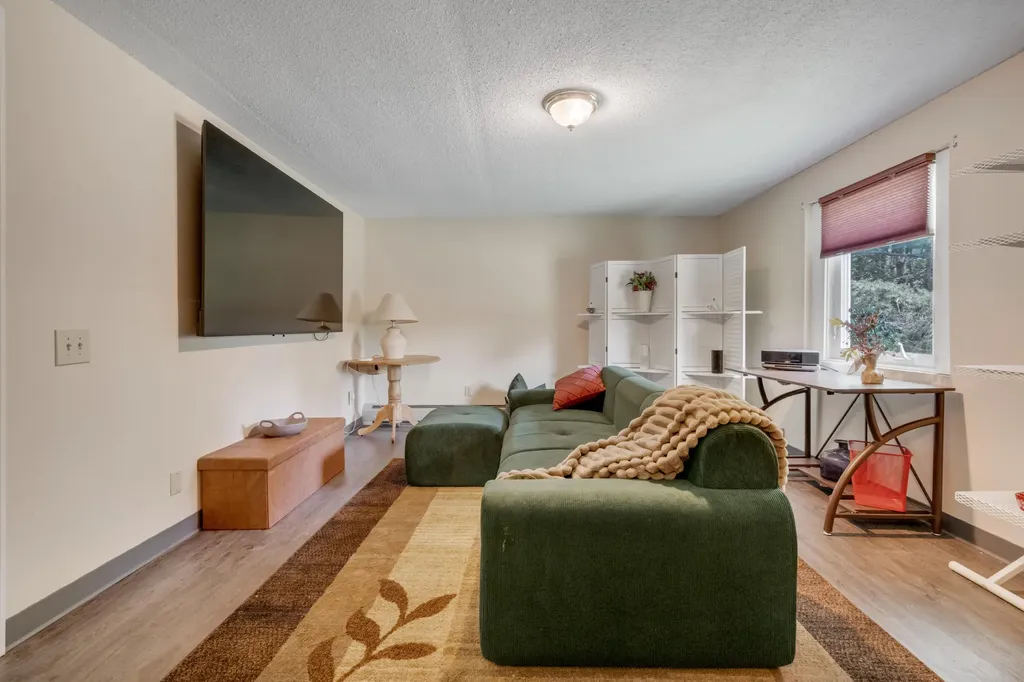 39 Patterson Road Pittston ME 04345
