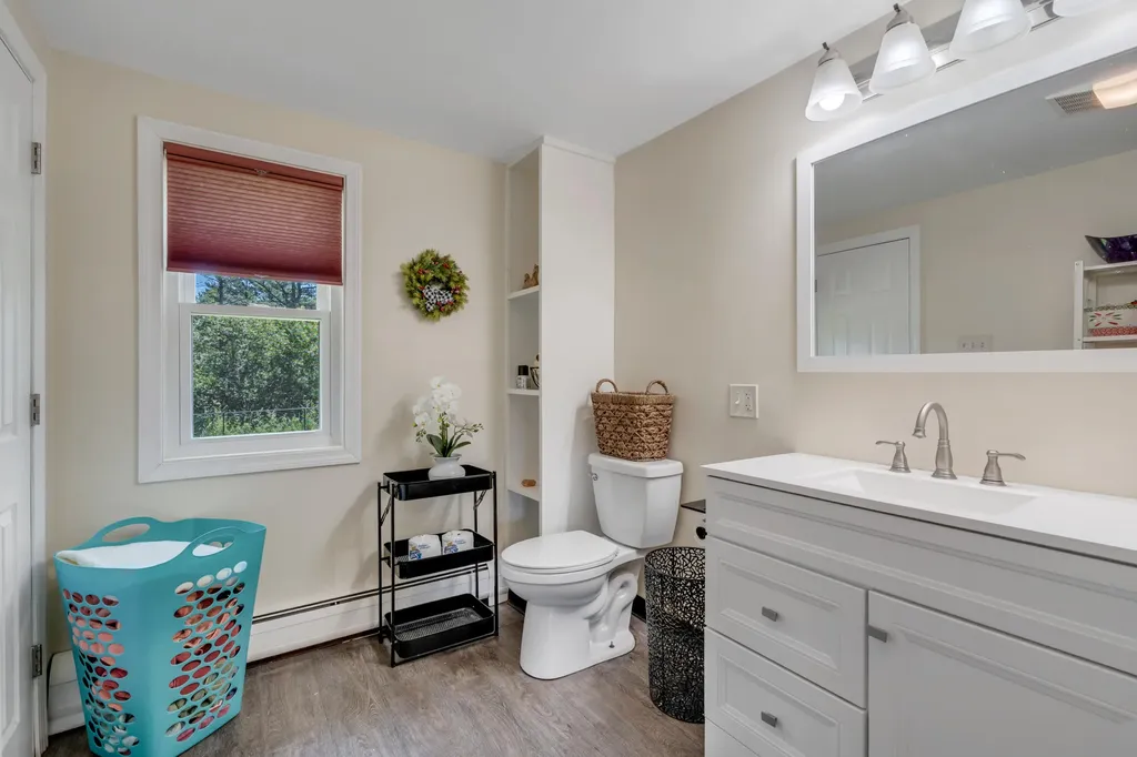 39 Patterson Road Pittston ME 04345