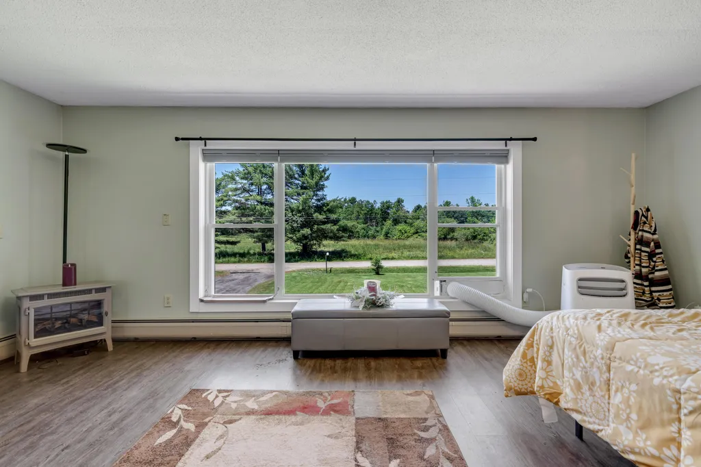39 Patterson Road Pittston ME 04345