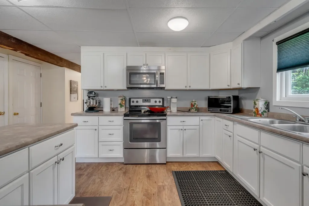 39 Patterson Road Pittston ME 04345