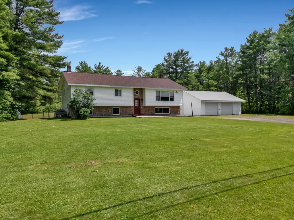 39 Patterson Road Pittston ME 04345
