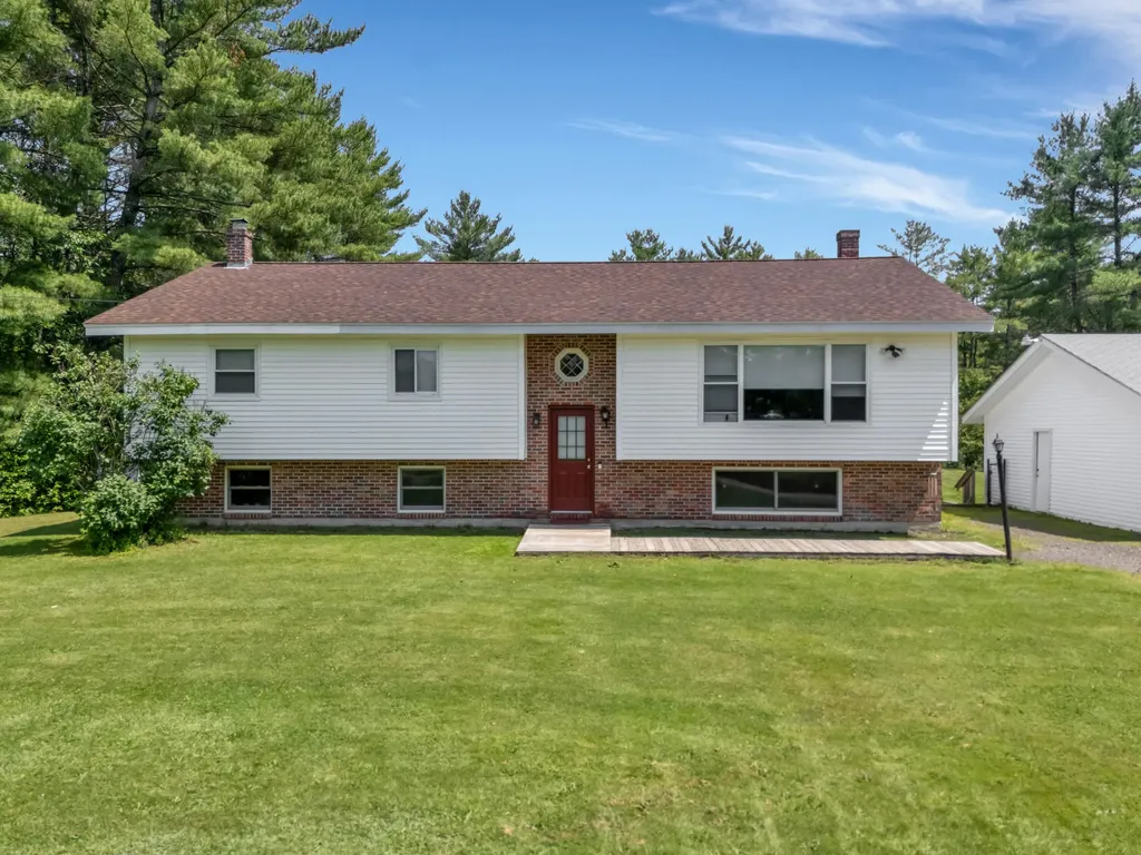 39 Patterson Road Pittston ME 04345