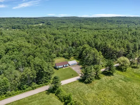 39 Patterson Road Pittston ME 04345
