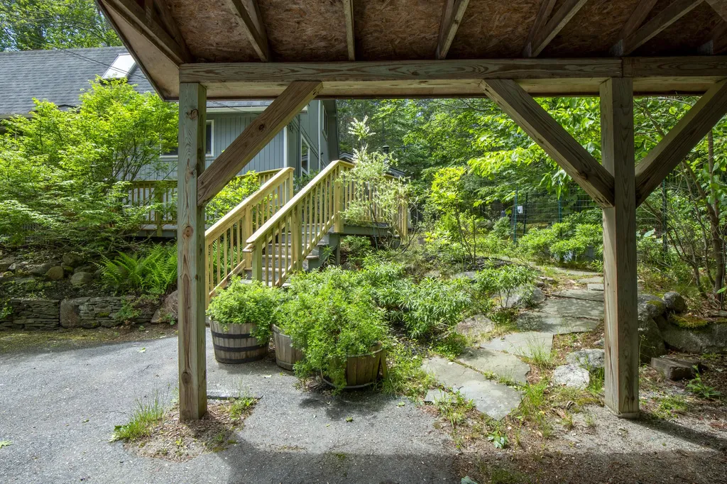 12 Pretty Marsh Road Mount Desert ME 04660