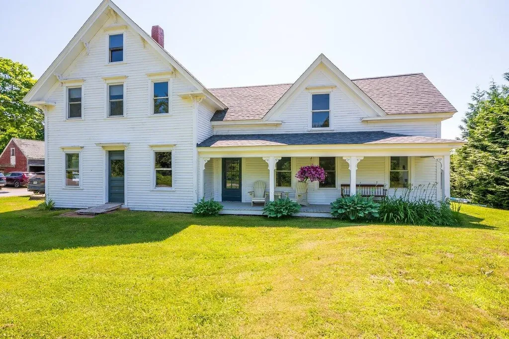 3 Salt Pond Road Friendship ME 04547
