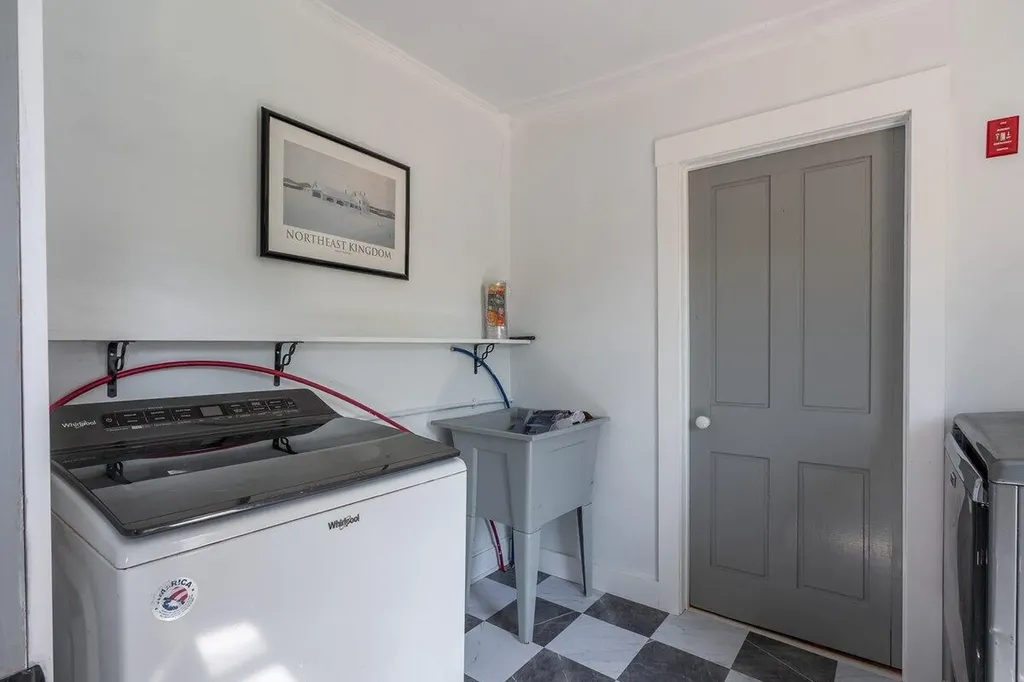 3 Salt Pond Road Friendship ME 04547