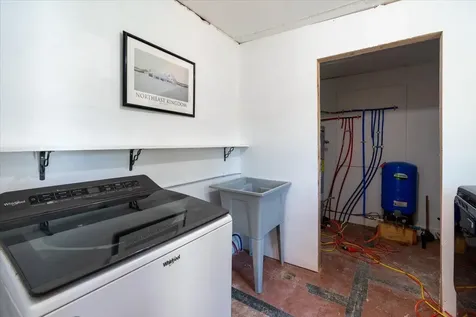 3 Salt Pond Road Friendship ME 04547