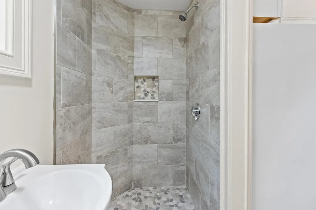 45 Bliss Road Standish ME 04084