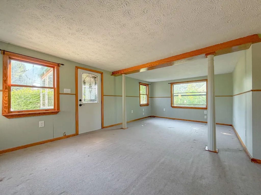 1108 Pequawket Trail Standish ME 04085