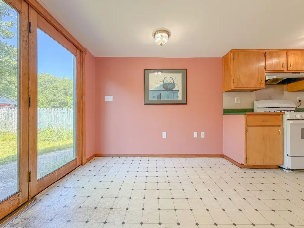 1108 Pequawket Trail Standish ME 04085