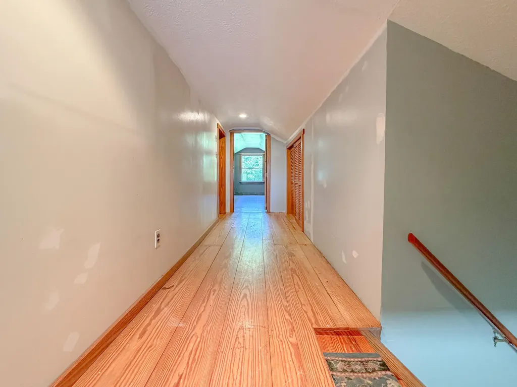 1108 Pequawket Trail Standish ME 04085