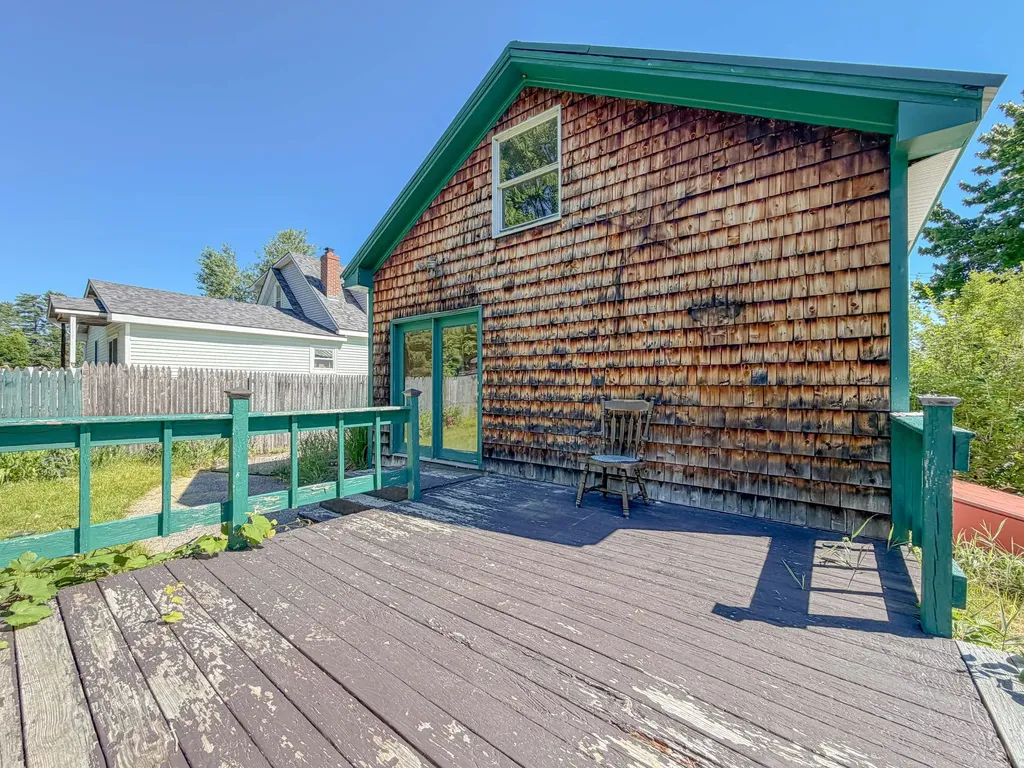 1108 Pequawket Trail Standish ME 04085