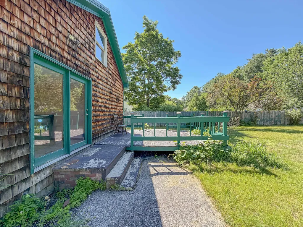 1108 Pequawket Trail Standish ME 04085