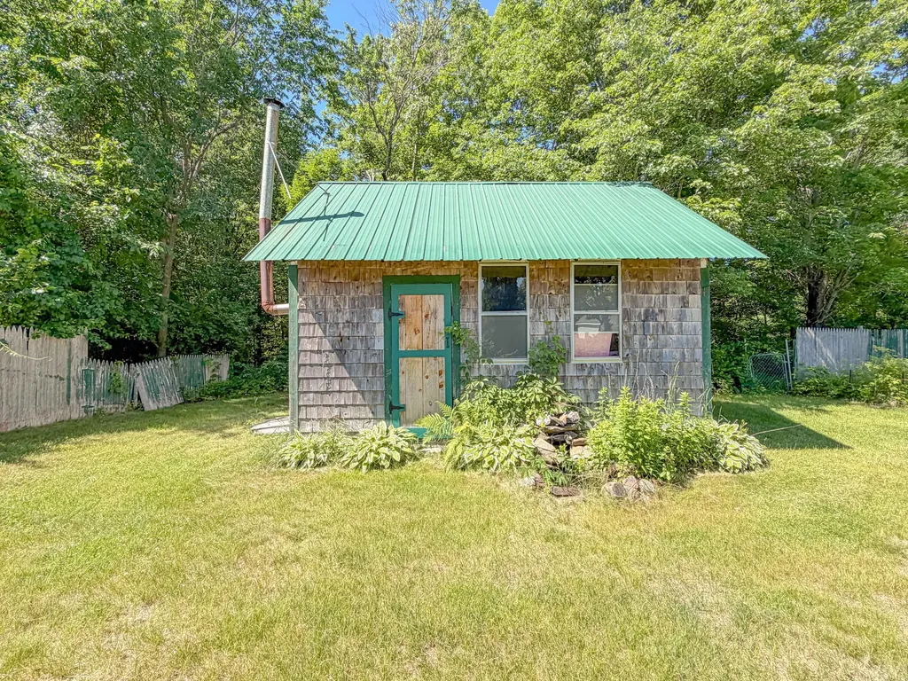 1108 Pequawket Trail Standish ME 04085