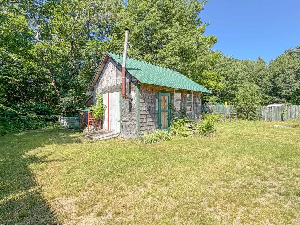 1108 Pequawket Trail Standish ME 04085