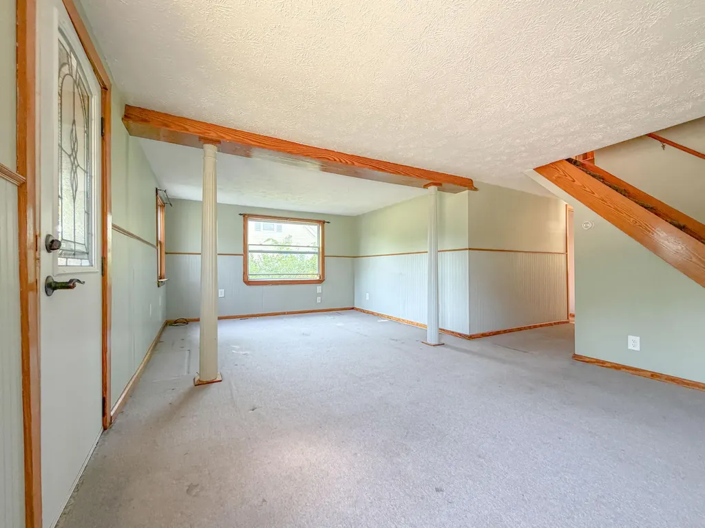 1108 Pequawket Trail Standish ME 04085