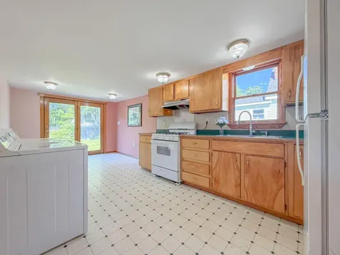 1108 Pequawket Trail Standish ME 04085