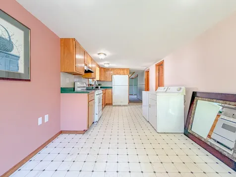 1108 Pequawket Trail Standish ME 04085