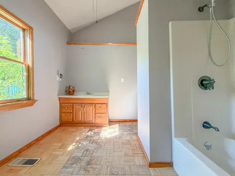 1108 Pequawket Trail Standish ME 04085