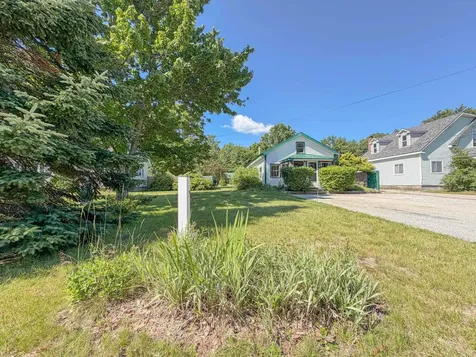1108 Pequawket Trail Standish ME 04085