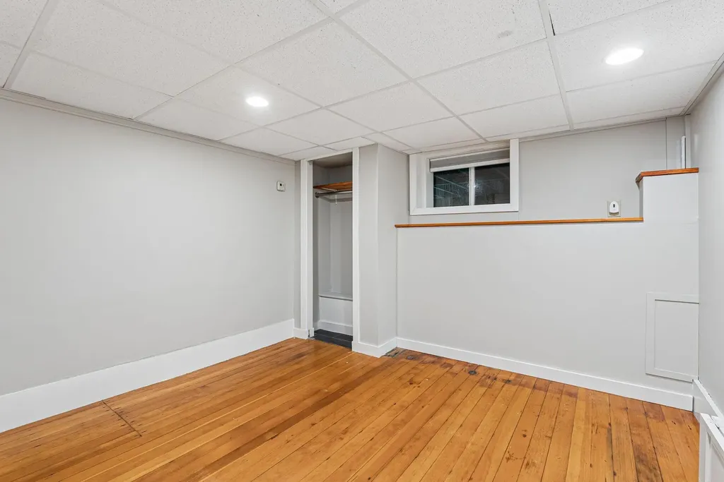 43 Pennsylvania Avenue South Portland ME 04106