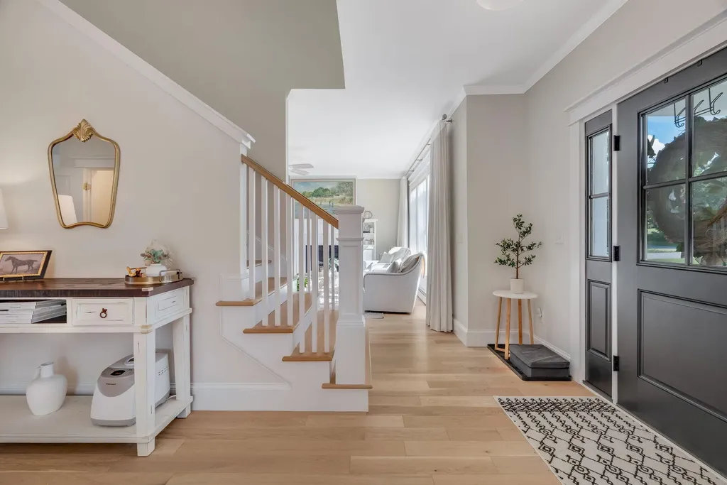 124 Dunton Circle Hampden ME 04444