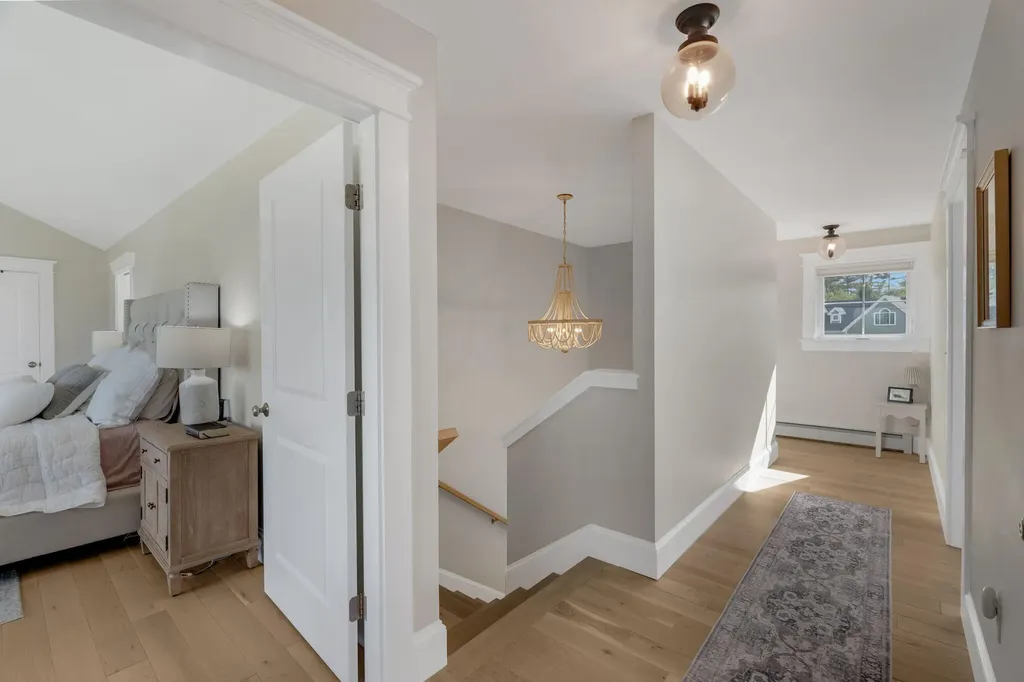 124 Dunton Circle Hampden ME 04444