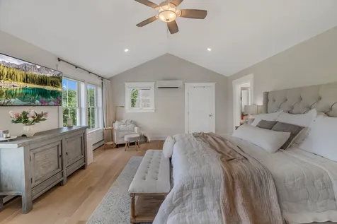 124 Dunton Circle Hampden ME 04444