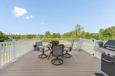 124 Dunton Circle Hampden ME 04444