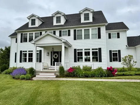 124 Dunton Circle Hampden ME 04444