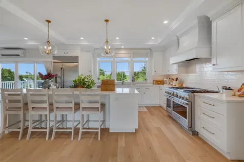 124 Dunton Circle Hampden ME 04444