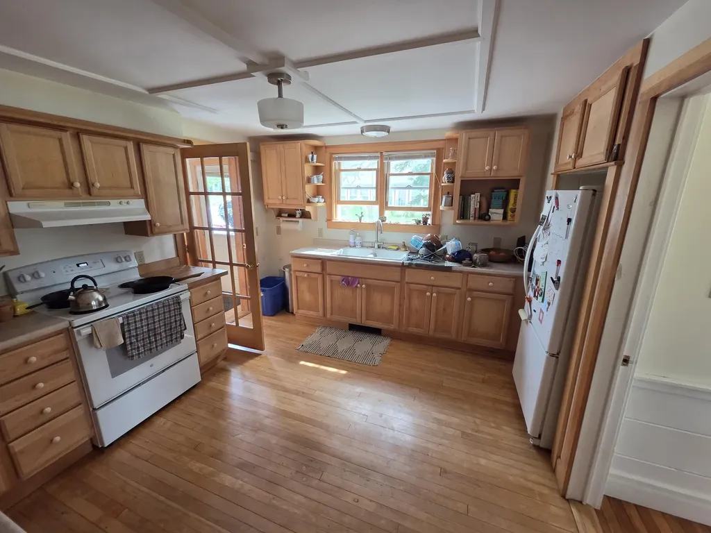 98 E Main Street Searsport ME 04974