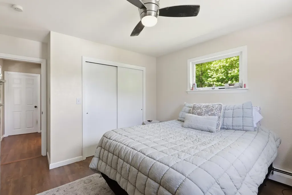 12 Saint Patrick Avenue Lewiston ME 04240