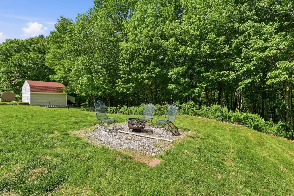 12 Saint Patrick Avenue Lewiston ME 04240
