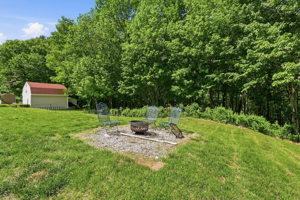 12 Saint Patrick Avenue Lewiston ME 04240