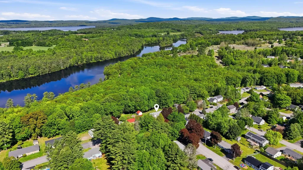12 Saint Patrick Avenue Lewiston ME 04240