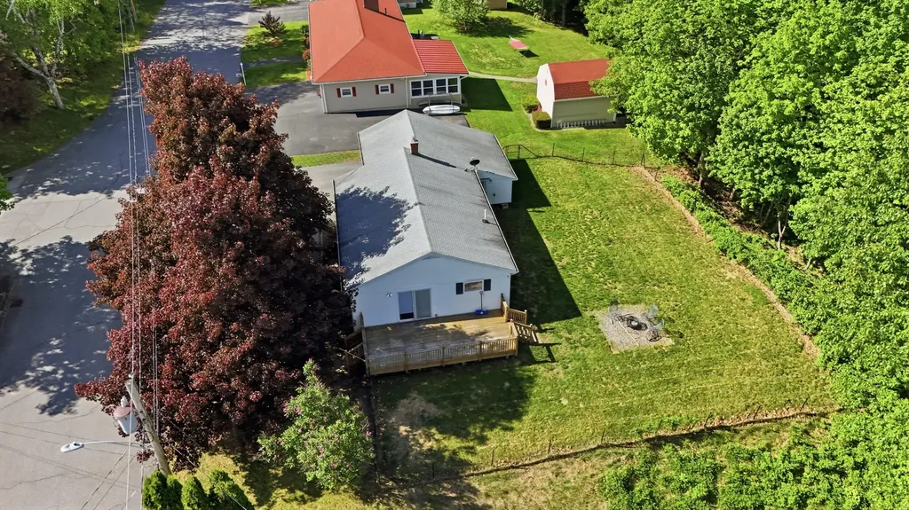 12 Saint Patrick Avenue Lewiston ME 04240
