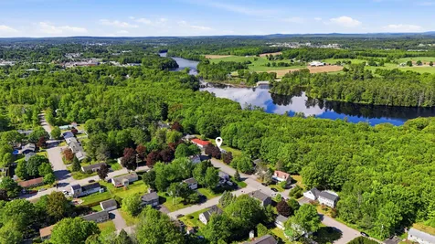 12 Saint Patrick Avenue Lewiston ME 04240