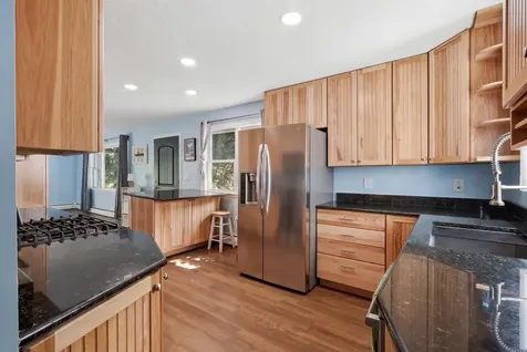 12 Saint Patrick Avenue Lewiston ME 04240