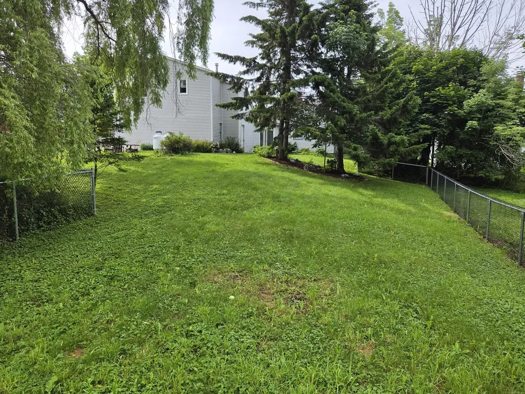 98 E Main Street Searsport ME 04974