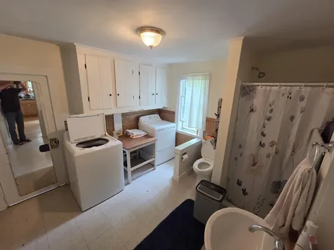 98 E Main Street Searsport ME 04974