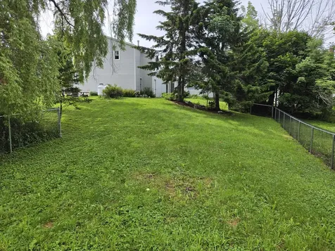 98 E Main Street Searsport ME 04974