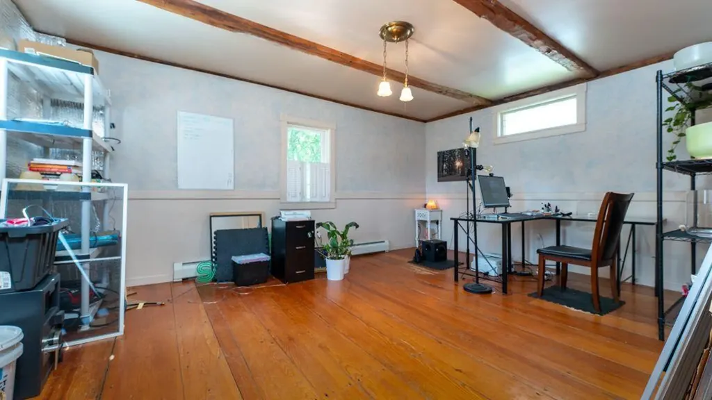 4 Back Hill Street Bowdoinham ME 04008