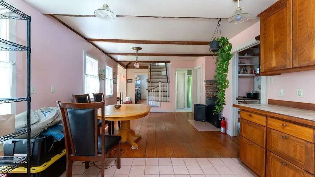 4 Back Hill Street Bowdoinham ME 04008