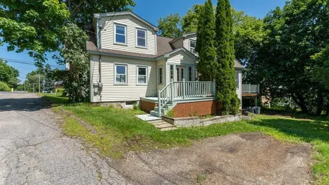 4 Back Hill Street Bowdoinham ME 04008