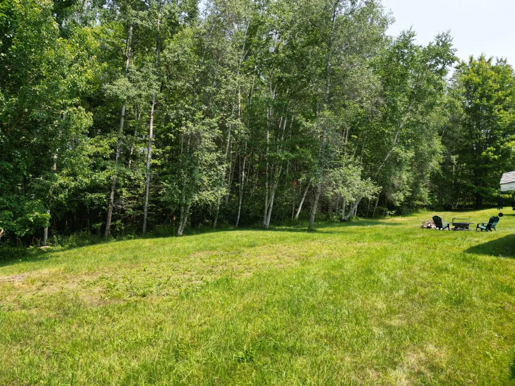 32 Kelley Avenue Lincoln ME 04457