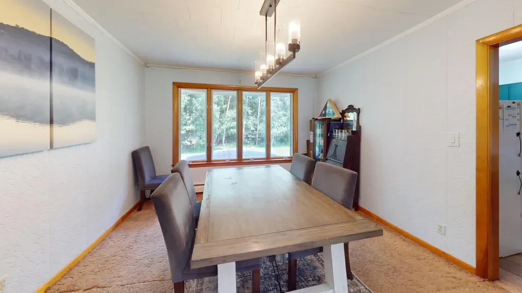 32 Kelley Avenue Lincoln ME 04457