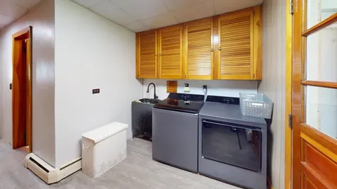 32 Kelley Avenue Lincoln ME 04457