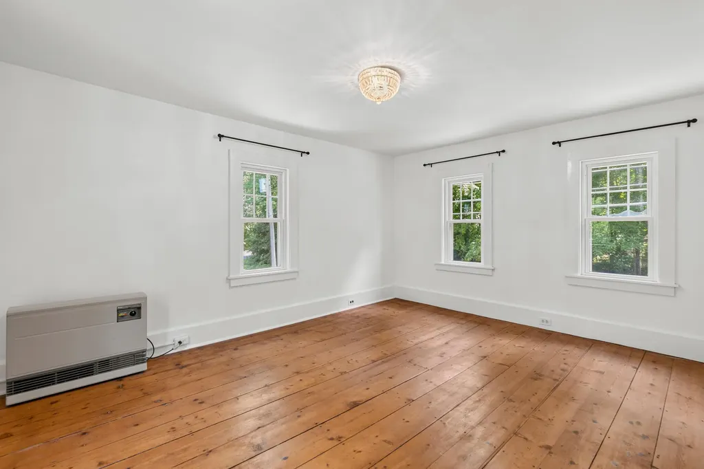 61 Salmon Falls Road Buxton ME 04093