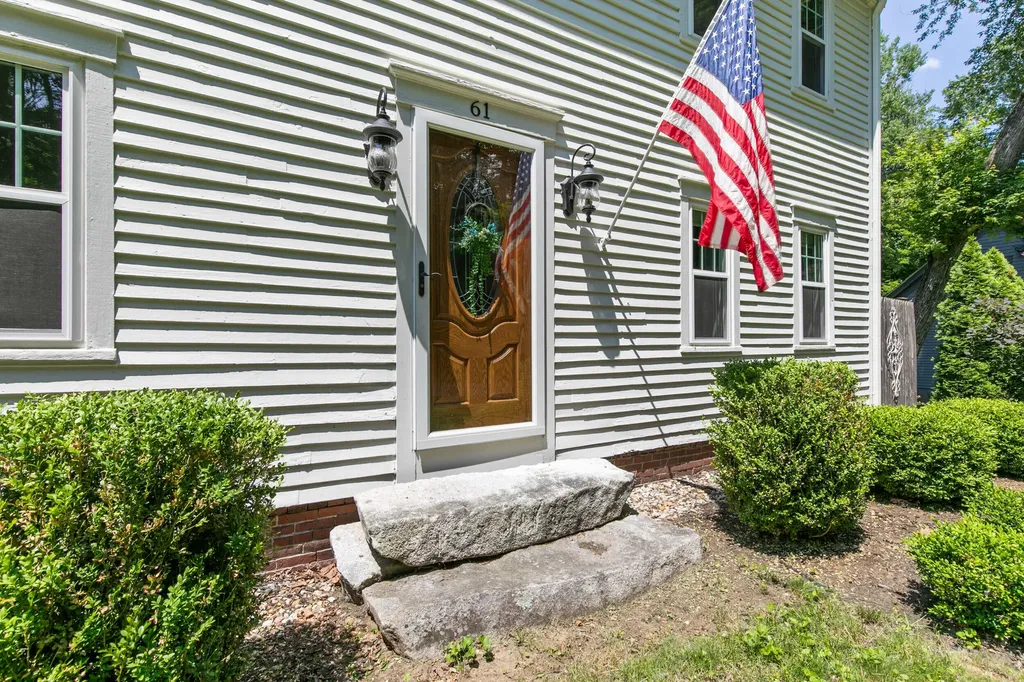 61 Salmon Falls Road Buxton ME 04093